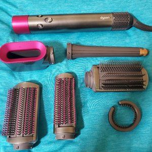 Dyson AirWrap -includes Long reversible curling wand